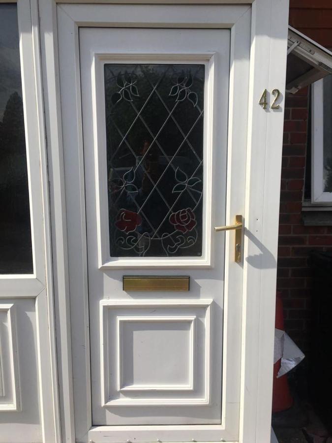 Eastbourne Late check in available Appartamento Polegate Esterno foto